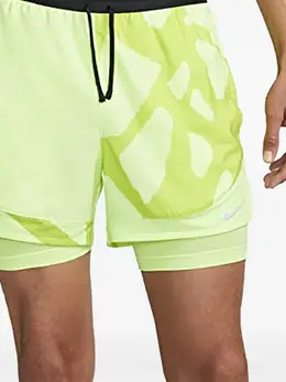 Nike: Зелёные шорты  Dri FIT