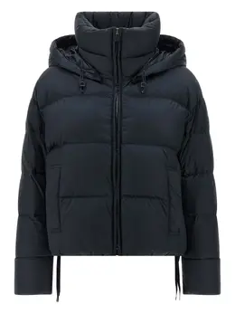 Max Mara: Голубая куртка 