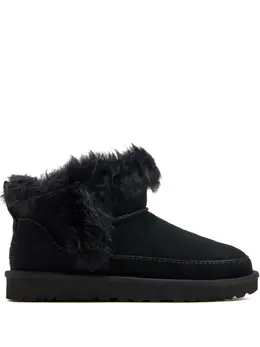 UGG: Чёрные ботинки  Ultra Mini
