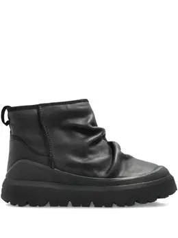 UGG: Чёрные ботинки 