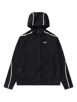 Nike: Куртка с капюшоном 