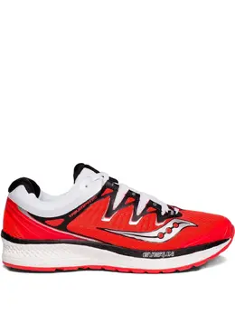 Saucony: Красные кроссовки  Triumph ISO 4