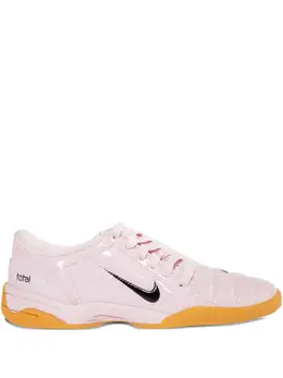 Nike: Светлые кроссовки 