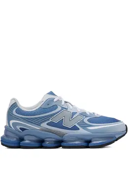 New Balance: Голубые кроссовки 