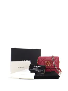 CHANEL Pre-Owned: Красный картхолдер 