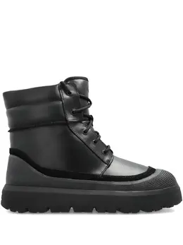 UGG: Чёрные ботинки  Neumel