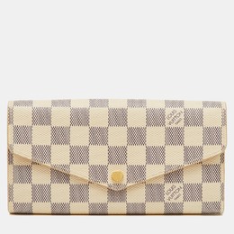 Louis Vuitton: Белый кошелёк 