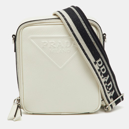 Prada: Белая сумка 