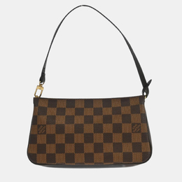 Louis Vuitton: Светлая сумка 