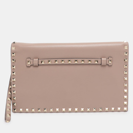 Valentino: Бежевый клатч  Rockstud