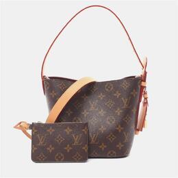 Louis Vuitton: Коричневая сумка 
