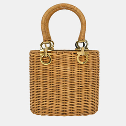 Salvatore Ferragamo: Бежевая сумка  Gancini