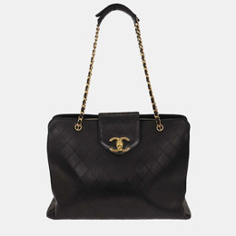 Chanel: Чёрная сумка 