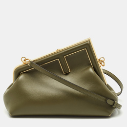 Fendi: Зелёный клатч  First