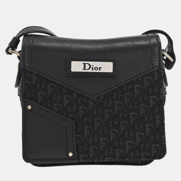 Dior: Чёрная сумка через плечо 