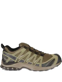 Salomon: Зелёные кроссовки 