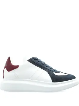 Alexander McQueen: Белые кроссовки 