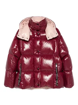 Moncler: Красная куртка  Parana
