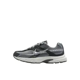 NIKE: Кеды 