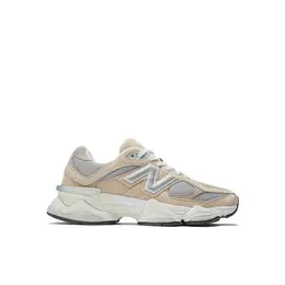 New Balance: Кеды 