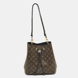 Louis Vuitton: Чёрная сумка 