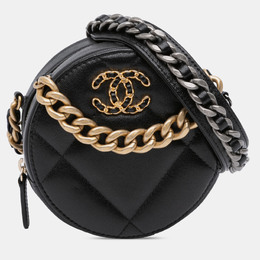 Chanel: Чёрный клатч 