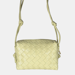 Bottega Veneta: Жёлтая сумка  Intrecciato