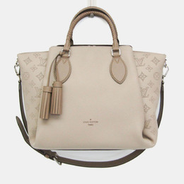 Louis Vuitton: Бежевая сумка 