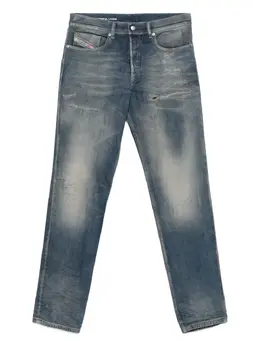 Diesel: Рваные джинсы 