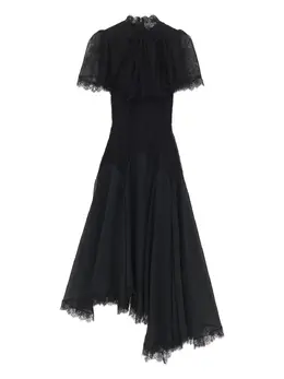 Alexander McQueen: Кружевное платье 