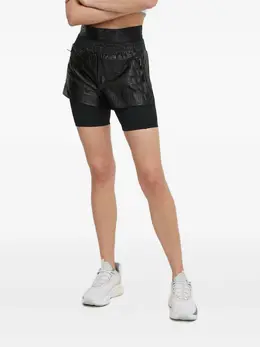 Ea7 Emporio Armani: Чёрные шорты 