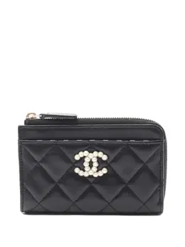 CHANEL Pre-Owned: Обложка 