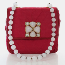 Chanel: Розовая сумка 