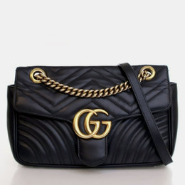 Gucci: Светлая сумка  Marmont