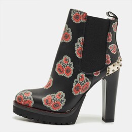 Alexander McQueen: Чёрные ботинки 