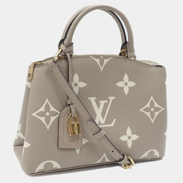 Louis Vuitton: Бежевая сумка 