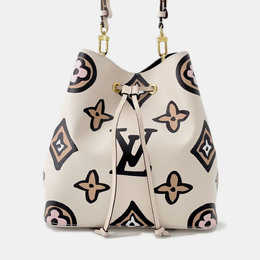 Louis Vuitton: Сумка с принтом 