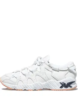 ASICS: Белые кроссовки 