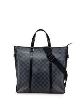 Louis Vuitton Pre-Owned: Чёрная сумка 