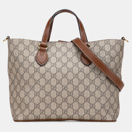 Gucci: Бежевая сумка  GG Supreme