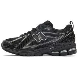 New Balance: Серые кеды  1906R