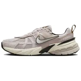 NIKE: Светлые кеды 