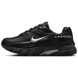 NIKE: Чёрные кеды 