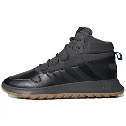 adidas: Чёрные кеды 