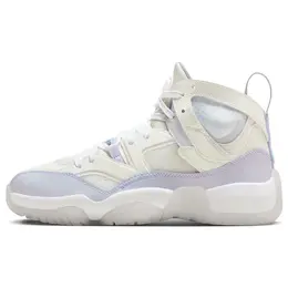 Jordan: Фиолетовые кеды 