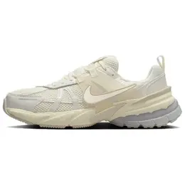 NIKE: Белые кеды 