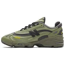 New Balance: Серые кеды 