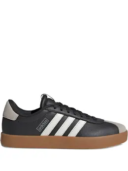 adidas: Кроссовки 