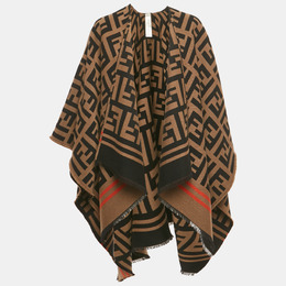 Fendi: Коричневый плащ  Zucca
