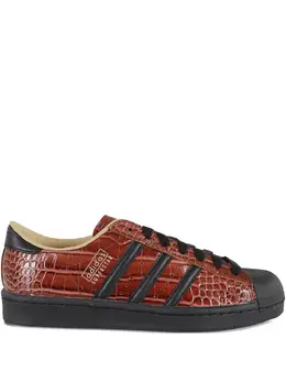 adidas: Коричневые кроссовки  Superstar